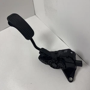 2022 2023 2024 TOYOTA TUNDRA 3.4L GAS THROTTLE ACCELERATOR PEDAL 78110-0C040 - Picture 1 of 8
