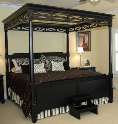 American Signature Plantation Cove Canopy /or 4 Poster Bed King Size In Black - Image 1 of 3