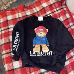 Zara Unisex Crew Neck Fleece Lined Long Sleeve Kids Sweat shirts for 12-18M NWOT - Picture 1 of 2