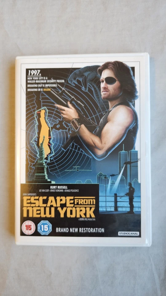 Escape from New York (1981) DVD (2018) Kurt Russell, Restored Edition  - Image 1 of 4