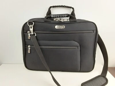 Maletín para portátil Kenneth Cole Reaction lados suaves excelente estado  Foto 1 de 4