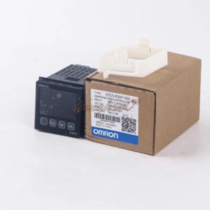 ONE New Omron Temperature Controller E5CN-R2MT-500 100-240V - Picture 1 of 3