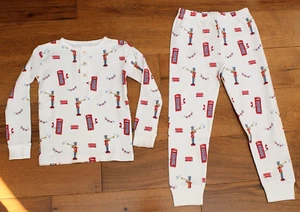 Little English LONDON PAJAMAS Boys 4 Shirt Pants PJs British Guard Phone Booth - Picture 1 of 4