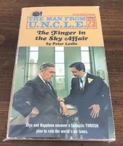 The Man From UNCLE No 23 Rare Last Issue Finger In The Sky Affair Paperback Book - Picture 1 of 8