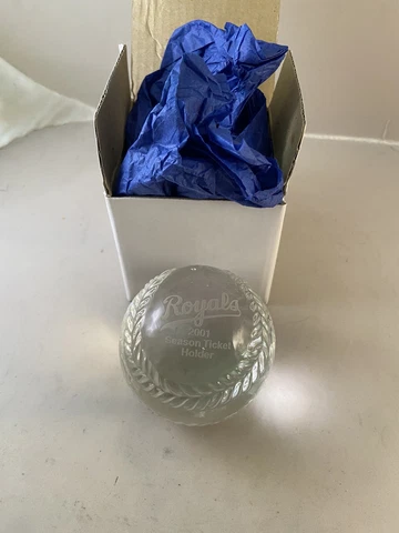 Kansas City Royals 2001 Season Ticket Holder - GLASS PAPERWEIGHT Cover