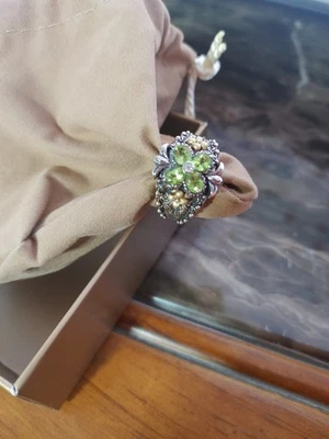 Anillo Barbara Bixby Oro Esterlina 18k Peridoto Flor de Loto Talla 8 14.1 gramos Foto 1 de 4