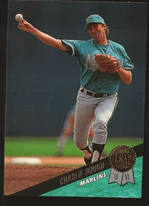 1993 Leaf Baseball #384 - Charlie Hough - Florida Marlins  93-811 - Picture 1 of 2