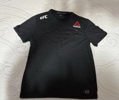 Reebok UFC Ultimate Fighting Championship T 恤大号黑色 — 第 1/3 张图片