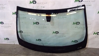 2020 - 2022 雪佛兰拖车前挡风玻璃原始设备制造商 84650868 — 第 1/2 张图片