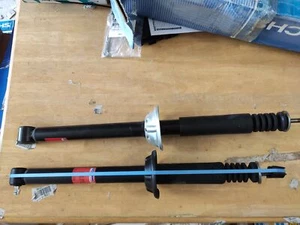 2x Sachs 200 369 Shock for Ford Escort Ví convertible Classic VII Rear Axle - Picture 1 of 3