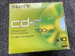 Box of 10 Sony CD-R / 80 MINS / 48X / 700MB Blank Recordable Data Discs CD-R NEW - Afbeelding 1 van 6