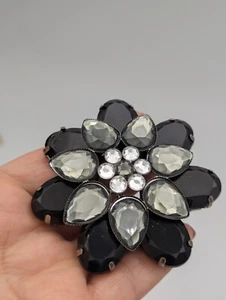 Vintage Large Gray Black Color Brooch - Bild 1 von 8