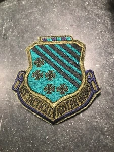 Patch USAF 1° Tactical Fighter Wing TFW F-15 Langley AFB rara vintage anni 70 sottomessa - Foto 1 di 5