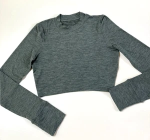 Camiseta corta Vuori manga larga Lux para mujer talla pequeña polvorienta pino brezo VW1021 - Imagen 1 de 6