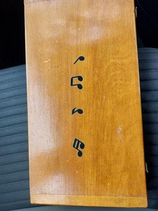 1940 Box.( Musical Theme). - Picture 1 of 6