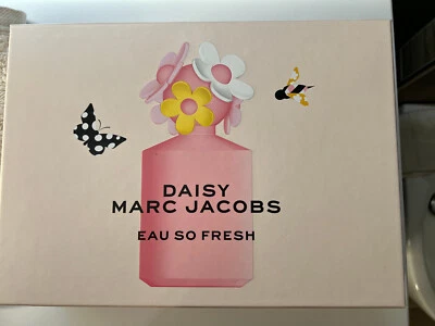 coffret parfum femme Marc Jacobs - Photo 1/4