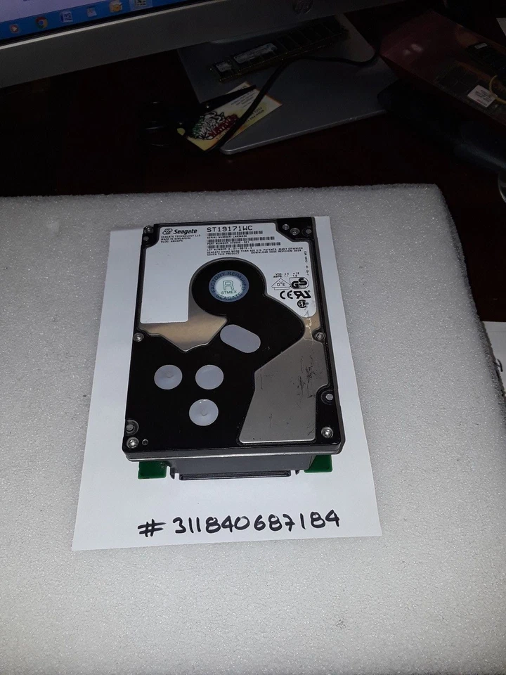  Barracuda  ST19171WC   9E0005-001  9.1GB 7200RPM SCSI 80-Pin 3.5"  100% WORKING - Image 1 of 1