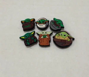 Baby YODA Crocs Jibbitz - Picture 1 of 2