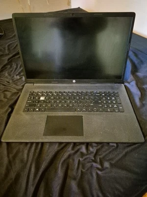 HP 17-CN0097NR Laptop 17.3" FHD, Intel Core I7-1165G7, 16GB RAM, 256GB SSD, W11H - Image 1 of 4