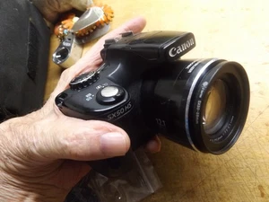 Canon Powershot SX50 HS 12.1MP 50X Zoom Digitalkamera Power On FUNKTIONIERT NICHT - Bild 1 von 18