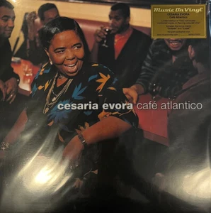 Cesaria Evora - Cafe Atlantico - 2 LP Brand New NUMBERED VINYL - Music On Vinyl - Imagen 1 de 2