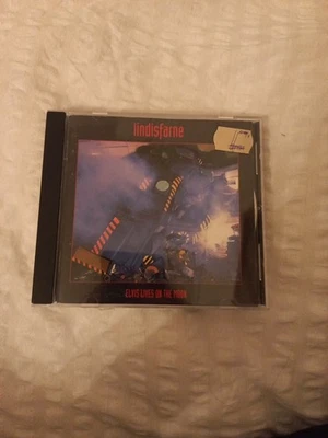 Lindisfarne - Elvis lives on the moon (1993) - Bild 1 von 3