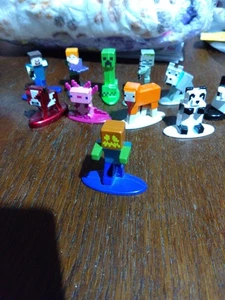 Minecraft Jade Toy Spielfigur Metall Serie 2025 Spielfigur Zombie - Bild 1 von 3