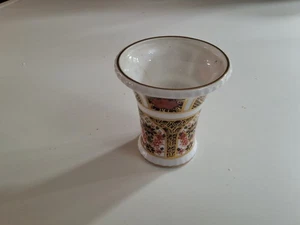 Two Royal Crown Derby Imari Pattern 1128 Vintage Miniature Vases - Picture 1 of 9