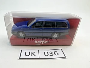 HERPA Opel Omega GLS #020664 "Oldtimer" Blue H0 1:87 "SKU UK036" - Ref. F007 - Picture 1 of 5