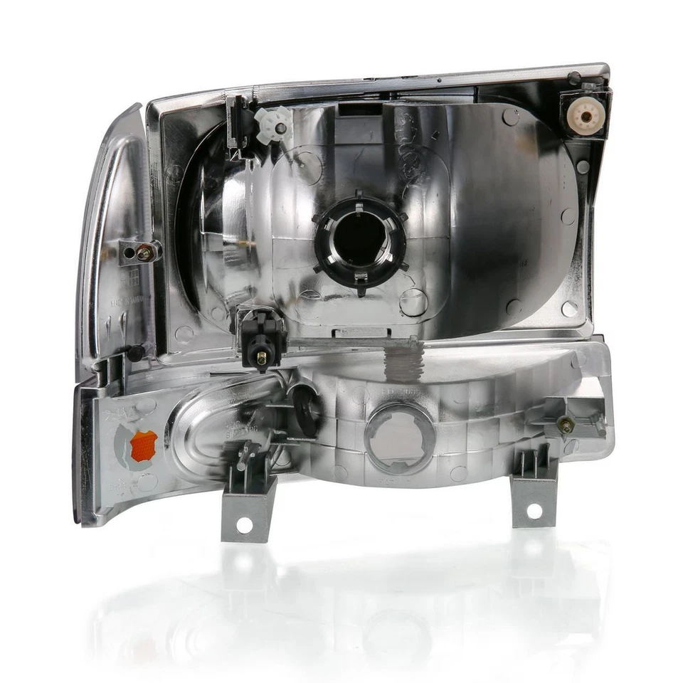 Crystal Headlight for 2003-2004 Ford F-550 Super Duty - Image 1 of 4