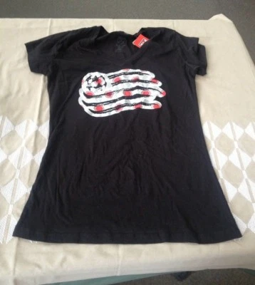 MLS Soccer Womens Extra Large XL Cotton Black New England Revolution Shirt 145 - Image 1 of 2