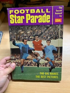 1969 "FOOTBALL STAR PARADE 1969-1970" RON YEATS UK FÚTBOL LIBRO DE TAPA DURA (P4) - Imagen 1 de 18