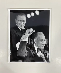 Lennox Red McLendon Frank Sinatra & Joe Louis Associated Press Photo - Picture 1 of 9