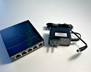 NETGEAR 5-Port Gigabit Ethernet Switch (GS305v3) - Open Box, Unused - Picture 1 of 4