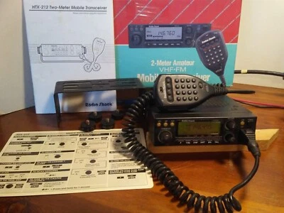 Radio Shack HTX-212 Transceptor Móvil Dos Metros Probado, Funciona Bien Foto 1 de 4