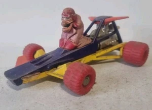 VINTAGE CORGI COMICS DICK DASTARDLY RACER CAR DIECAST MODEL WACKY RACES - Picture 1 of 6