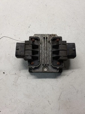 Chassis ECM Body Control BCM Attached To Fuse Box Fits 04-05 ION 1449905 - Image 1 of 4