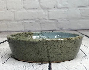 Art Pottery Hundeschüssel Bulldogge, Pfoten & Knochen 6,5"" Lebensmittel/Wasser Geschirr Töpfer Marke AD - Bild 1 von 11