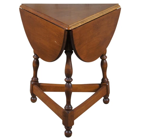 Heywood Wakefield Early American Maple Tripod Clover Drop Leaf Pembroke Table Cover
