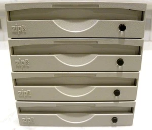 Iomega Zip Disk 100Mb Z100ATAPI 3.5" Internal 3.5" Drive - Picture 1 of 8