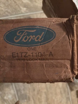 NOS 1980-1994 FORD TRUCK F150 BRONCO MANUAL HUB LOCKOUT KIT E1TZ-1104-A - Image 1 of 4