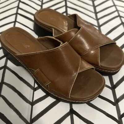 Ipanema Size 6.5 Comet Brown Leather Strappy Open Toe Sandals - Image 1 of 4