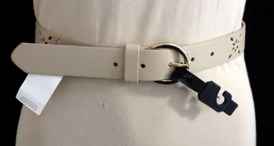 "LOFT" BEIGE LÁSER CORTE FLORAL HERRAJES DORADOS 1 1/4" CINTURÓN IMITACIÓN CUERO S/M NUEVO CON ETIQUETAS Foto 1 de 3