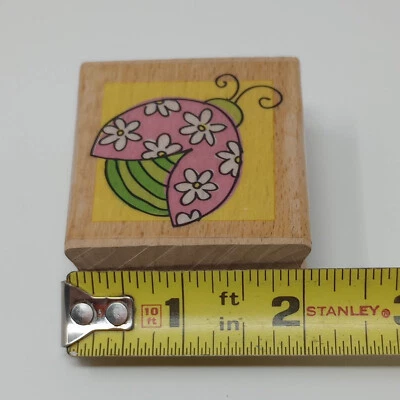 Sello de goma montado en madera Ladybug Spring Garden Insect Hampton Art G Studio Foto 1 de 4
