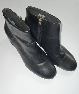 Rockport Women's Ankle Boot, Comfort, Size 11, Black, Gold Side zippers  Foto 1 de 4