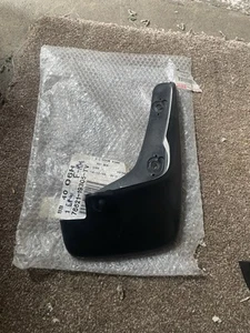 Toyota Starlet EP91 Front RH Mud Flap / Mud Guard Genuine NEW OLD STOCK - Picture 1 of 4