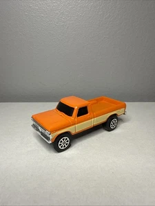 Maisto 1977 Ford Pick Up F-150 2 Ton Lack frisch Metall orange - Bild 1 von 5
