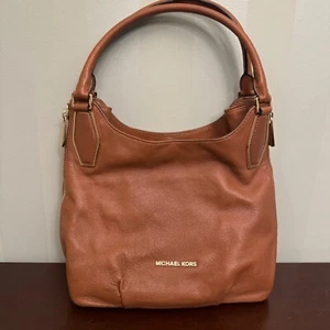 Michael Kors Schultertasche braun Leder Vanessa - Bild 1 von 19