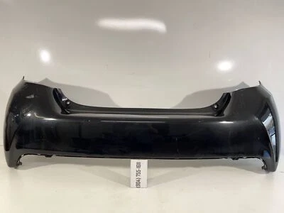 Cubierta de parachoques trasero Toyota Yaris 2014-2017 OEM Foto 1 de 4