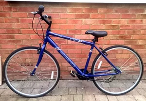 Girls/Ladies Crossfire 125, Blue ,Mongoose, Hybrid Bike, 26 inch wheels, 7 Speed - Picture 1 of 17
